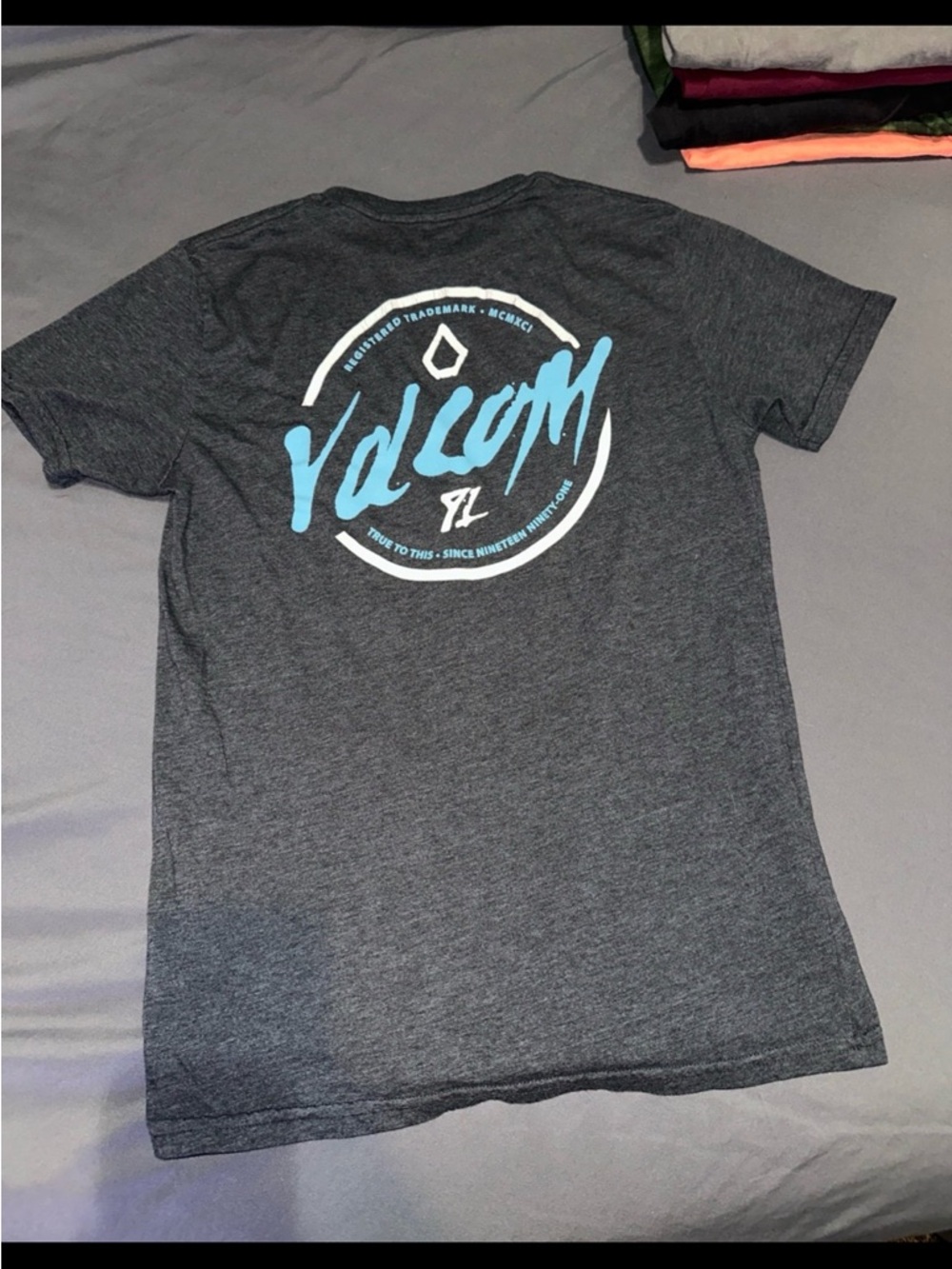 Womens Volcom Gray and Blue Graphic Tshirt Size Small